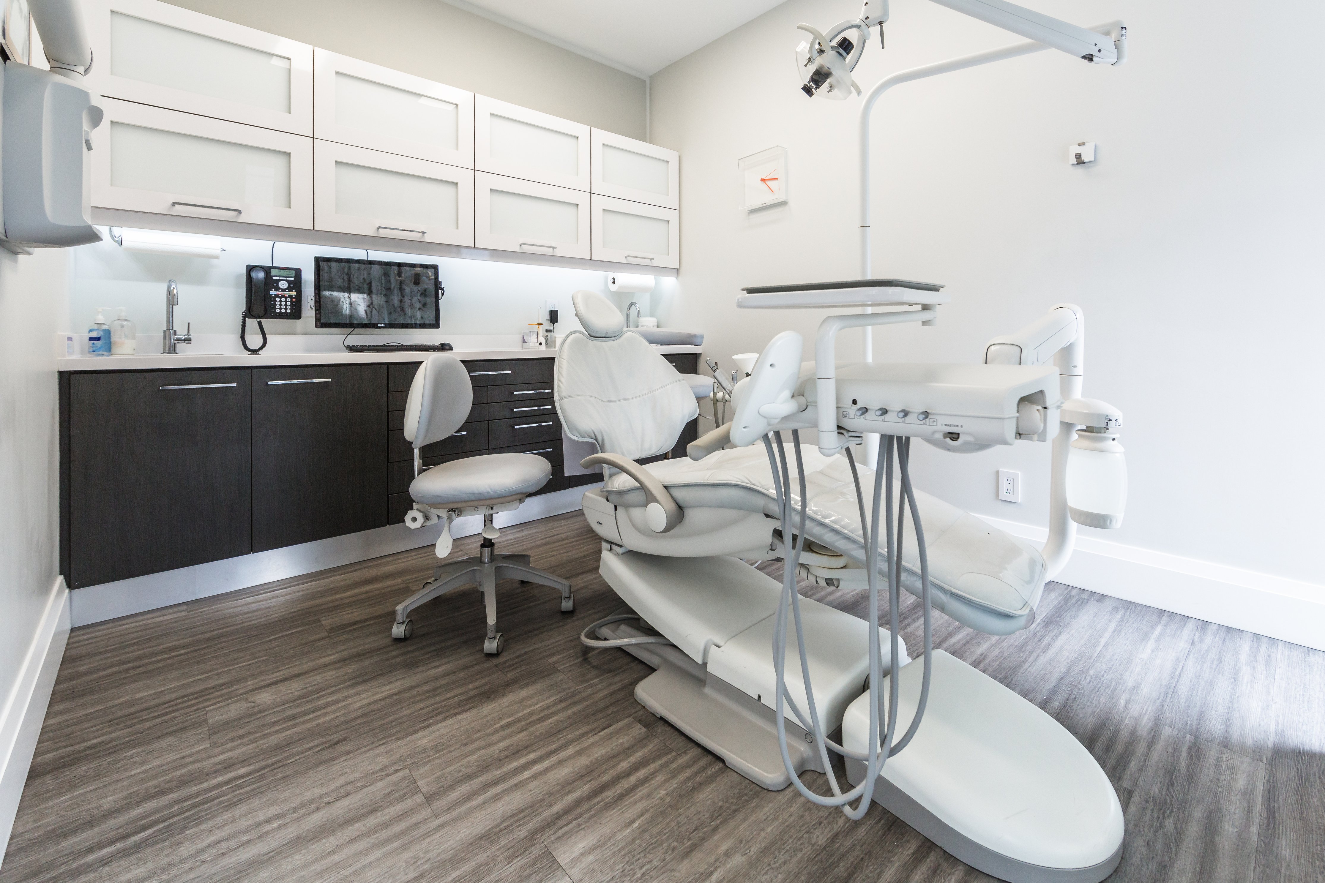 Introducir 61+ imagen open dentist office - Abzlocal.mx